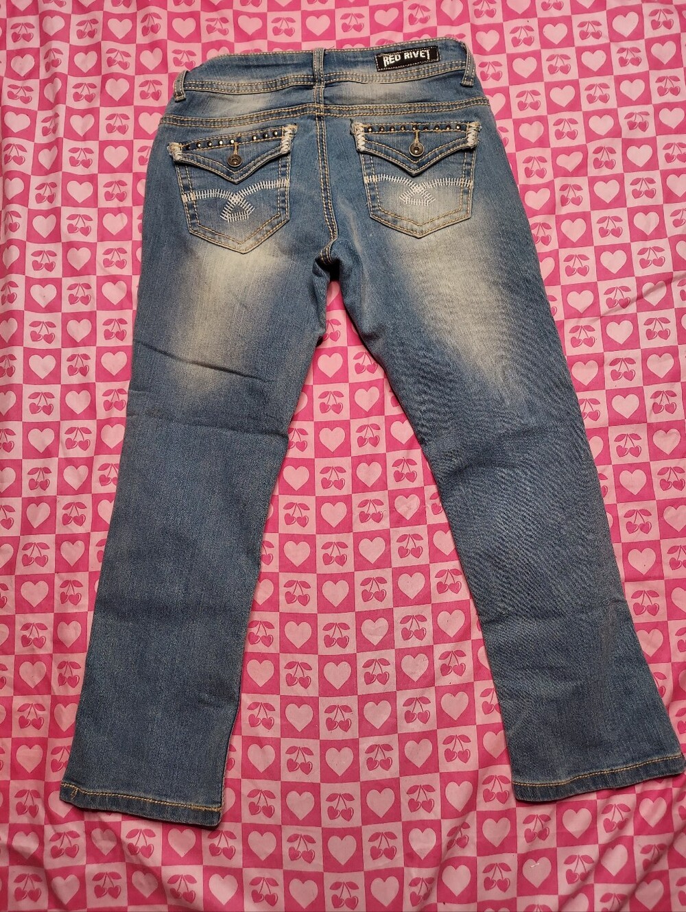 Red Rivet Blue Jean Capris - Picture 3 of 3